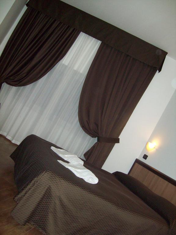 Hotel Chopin جنوة المظهر الخارجي الصورة