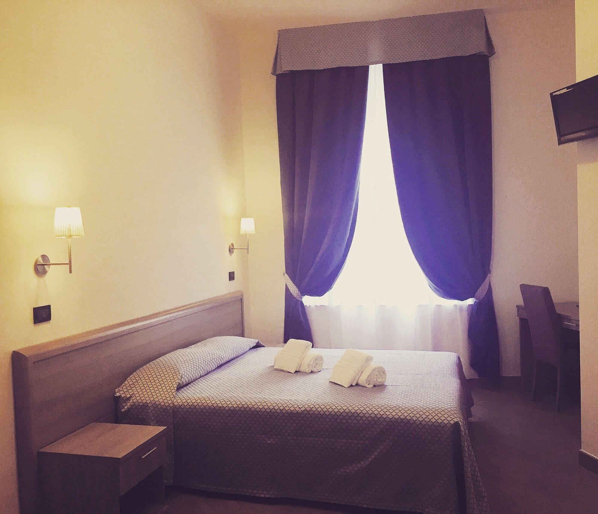 Hotel Chopin جنوة المظهر الخارجي الصورة