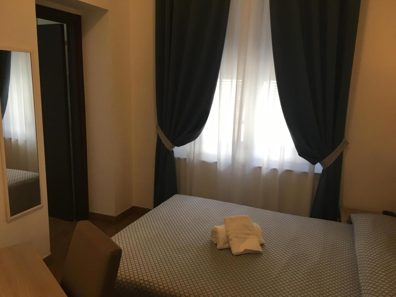 Hotel Chopin جنوة المظهر الخارجي الصورة